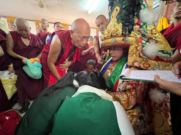 HHDL long life prayer