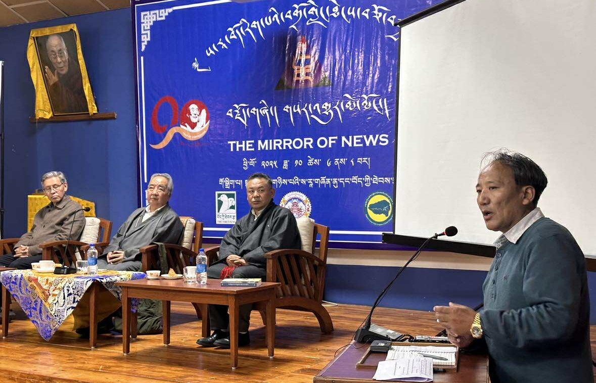18th Tibetan Debate Competition ‘Mirror of the News’ Concludes at the College for Higher Tibetan Studies, Sarah