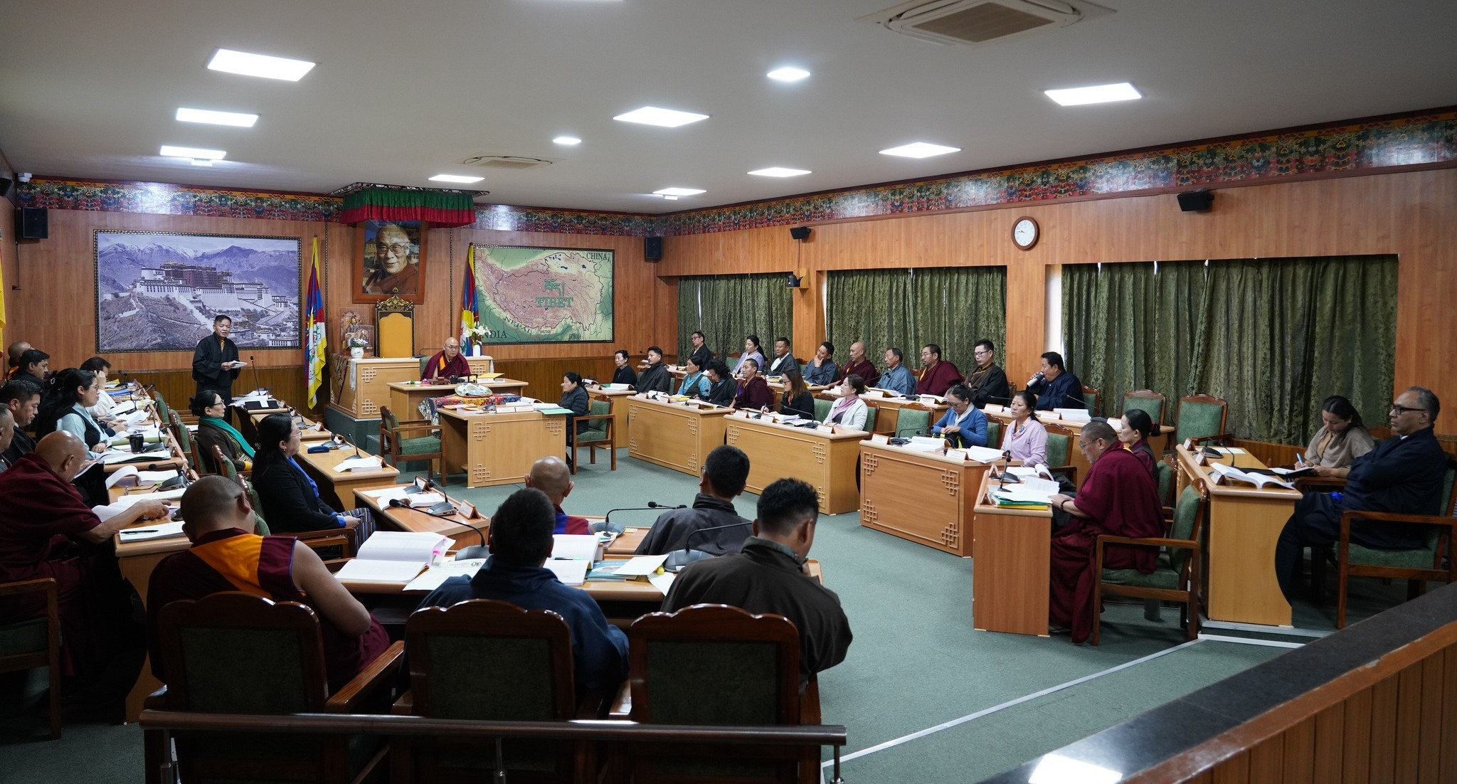 Parliamentarians Urge Kashag to Support Tibetans Re-Emigrating to India from Abroad