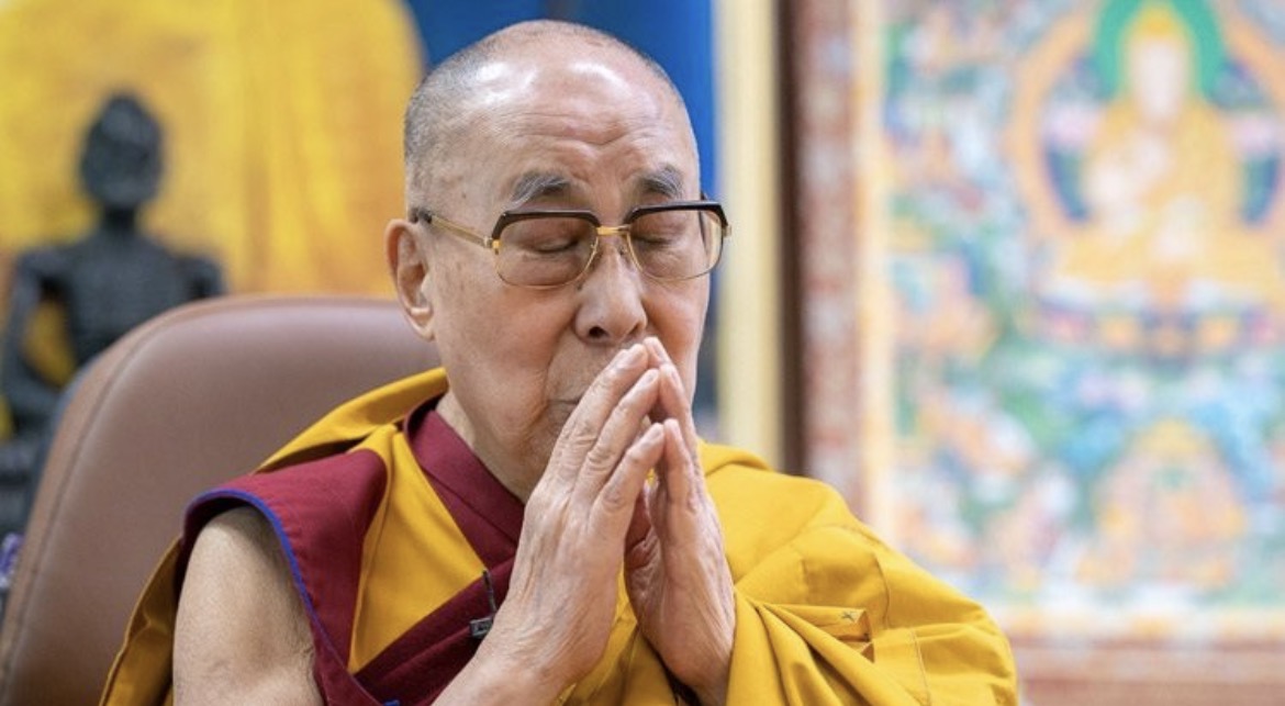 གོང་ས་མཆོག་གིས་འདི་ལྟ་བུའི་དོན་རྐྱེན་སླར་ཡང་མ་ཡོང་བའི་ཆེད་དུ་གང་ཐུབ་ཅི་ཐུབ་ཀྱི་མཇུག་སྐྱོང་ལས་དོན་འོས་ཤིང་འཚམ་པ་སྤེལ་རྒྱུའི་ཐུགས་རེ་ཡོད་པ་བཀའ་སྩལ་འདུག