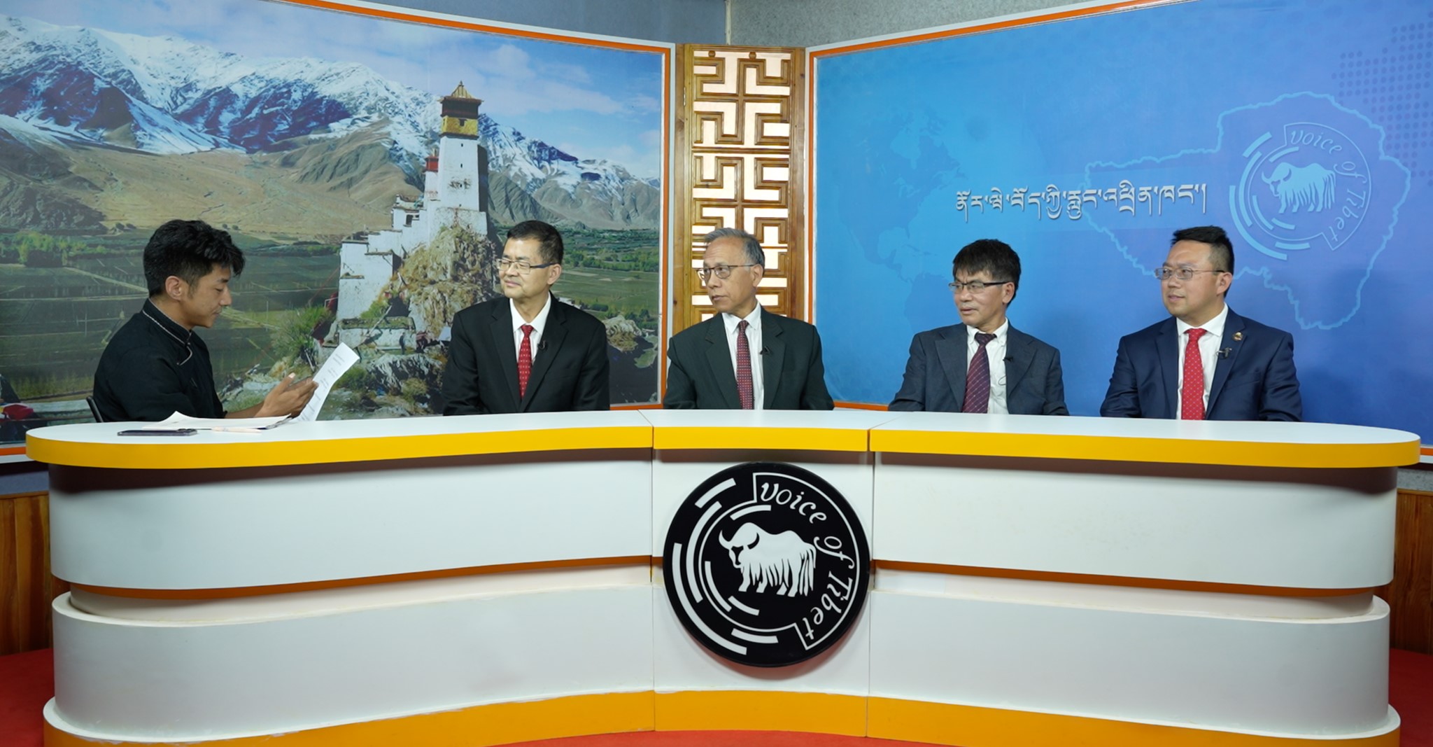 བོད་རྒྱའི་དཀའ་རྙོག་སེལ་བར་རྒྱ་ནག་མང་གཙོ་བཅོས་བསྒྱུར་བྱ་གལ་ཡིན་པ་གསུངས་སོང་།