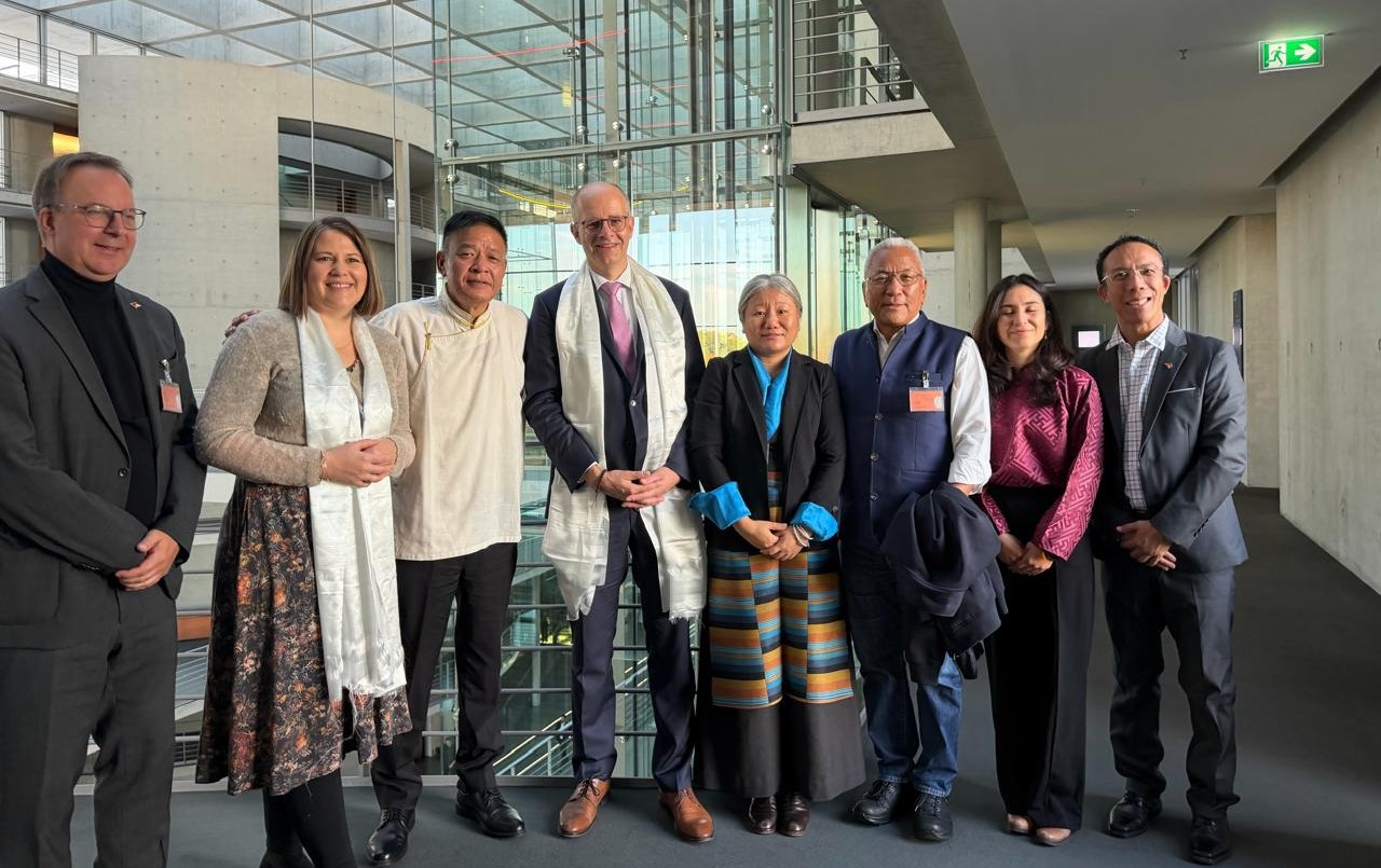 Sikyong Penpa Tsering Meets German Lawmakers, Seeks Stronger Support for Tibet
